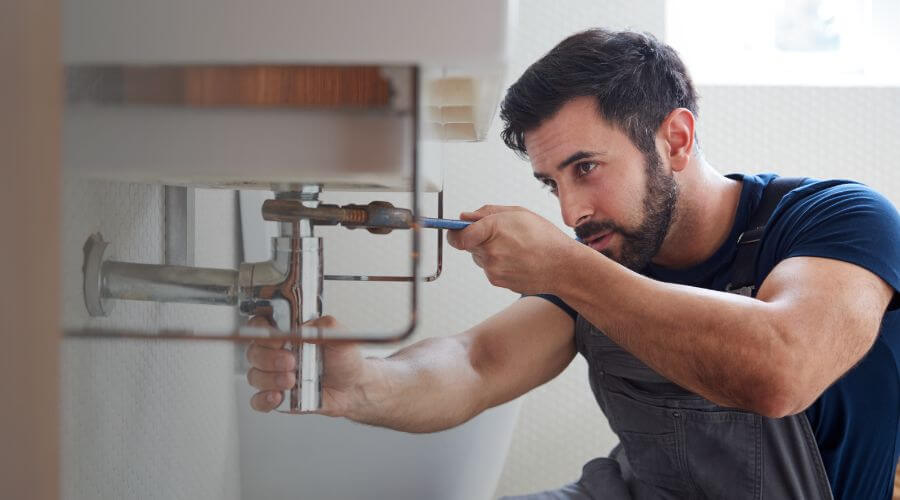 Professional water heater installation services in Delmar, MD